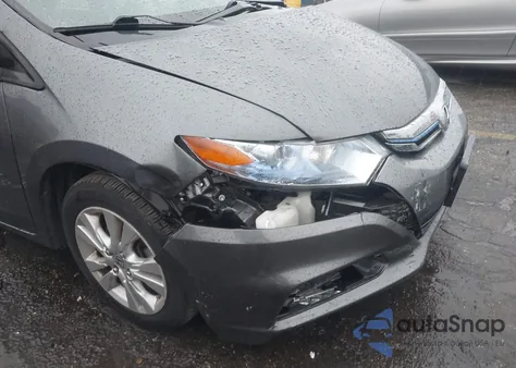 2013 Honda Insight Ex from USA, damaged, VIN JHMZE2H76DS005606